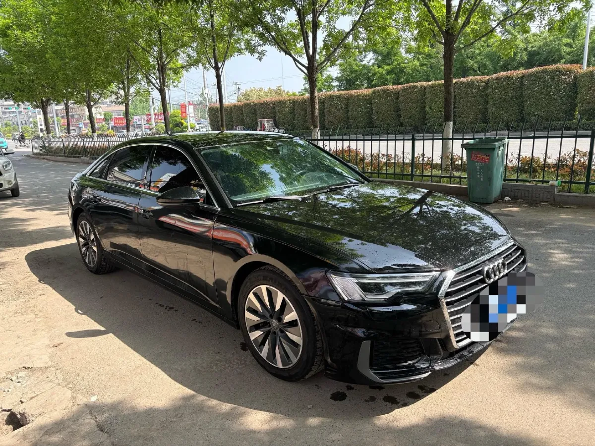 2020 Audi A6L 2.0T 224HP L4 7DCT,autocango,china used car exporter,china ev exporter,chinese used car exporter,chinese used ev exporter