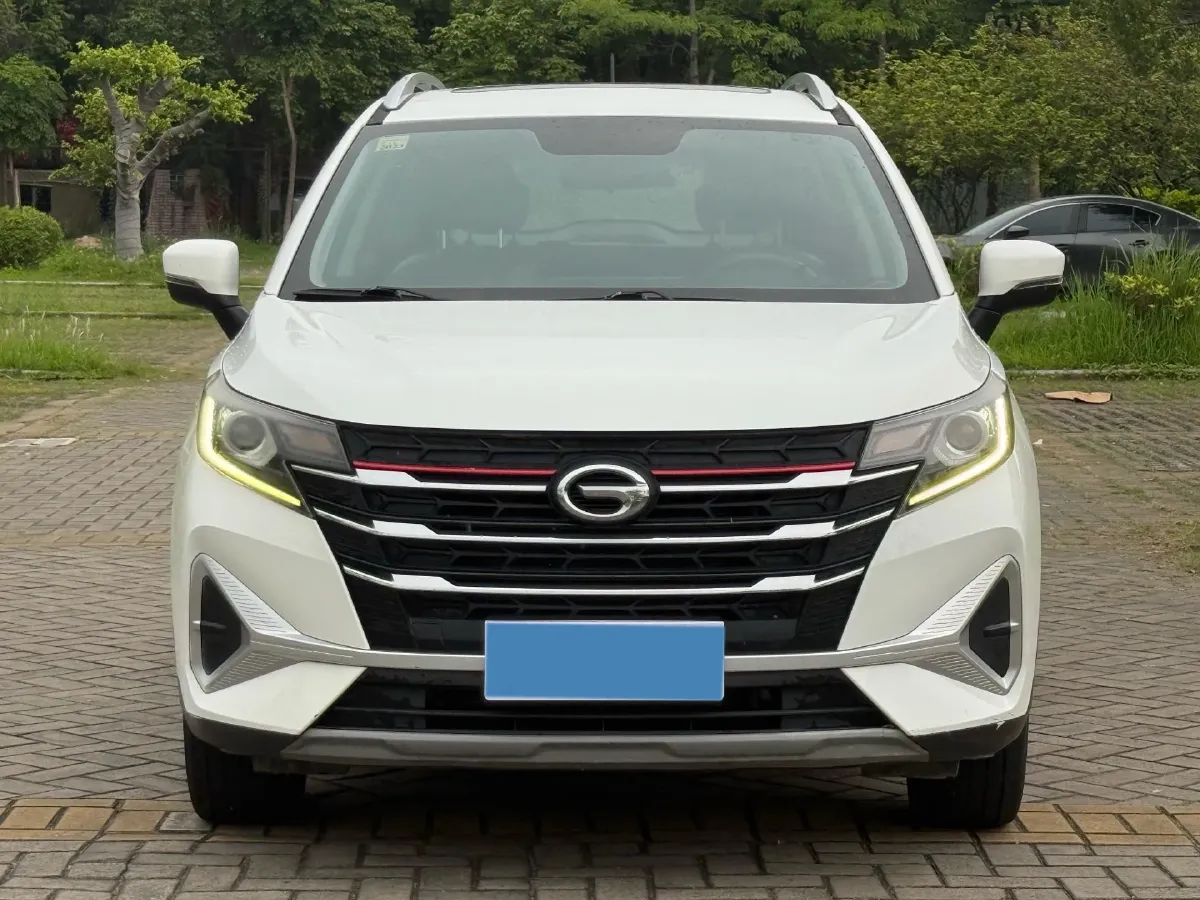 2021 GAC Trumpchi GS3 1.5T 163HP L3 6MT,autocango,china used car exporter,china ev exporter,chinese used car exporter,chinese used ev exporter