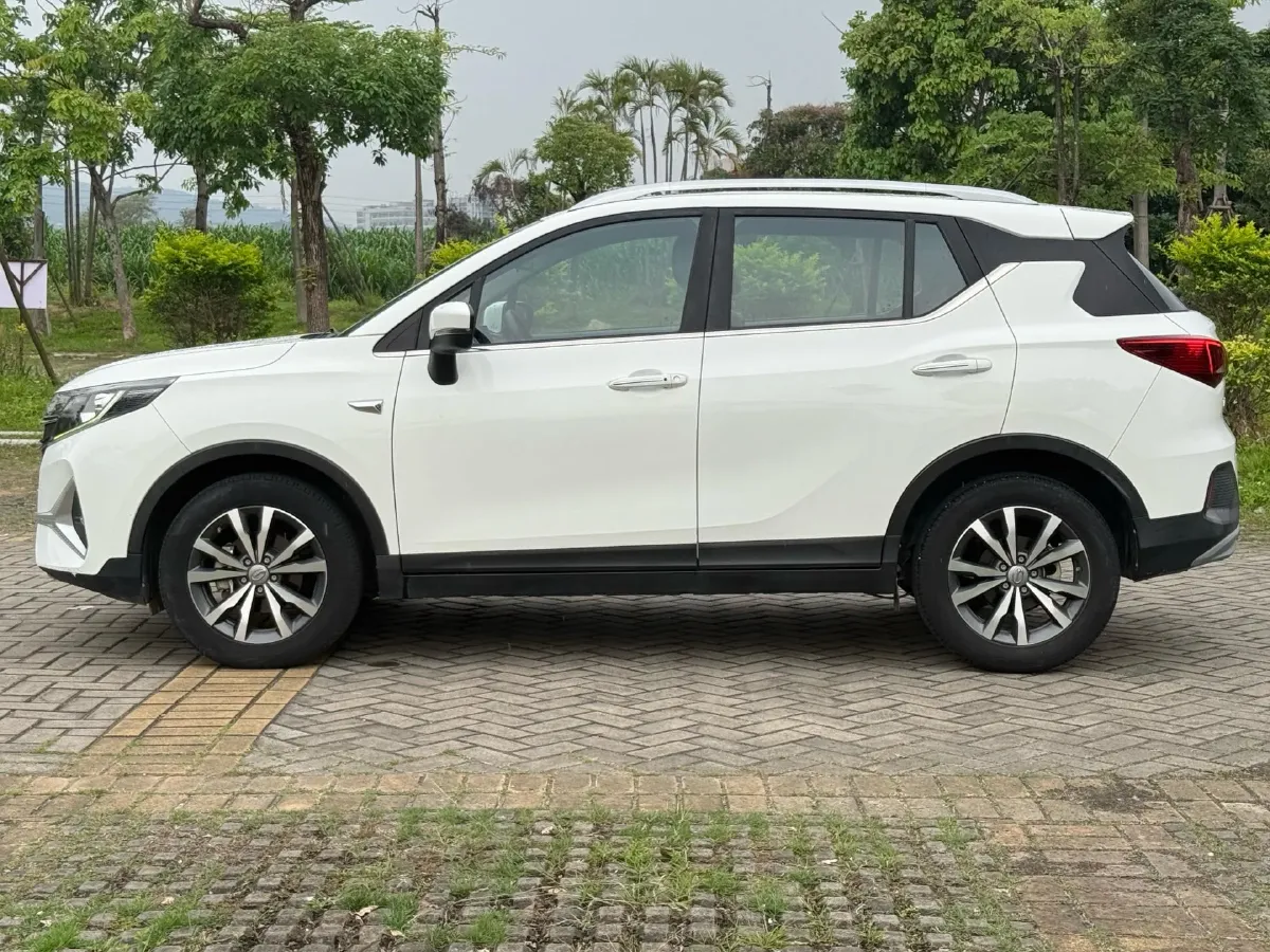2021 GAC Trumpchi GS3 1.5T 163HP L3 6MT,autocango,china used car exporter,china ev exporter,chinese used car exporter,chinese used ev exporter