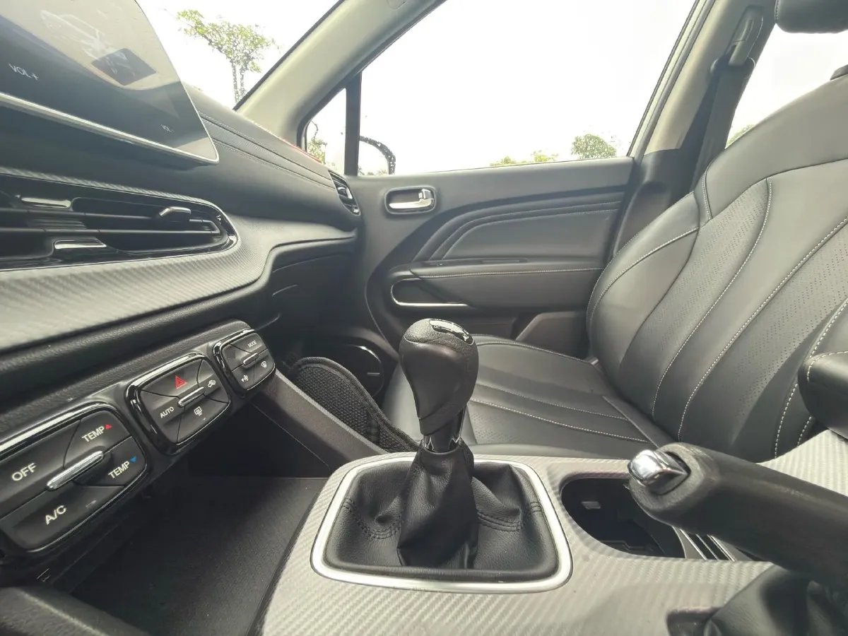 2021 GAC Trumpchi GS3 1.5T 163HP L3 6MT,autocango,china used car exporter,china ev exporter,chinese used car exporter,chinese used ev exporter