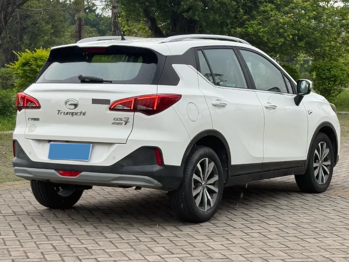 2021 GAC Trumpchi GS3 1.5T 163HP L3 6MT,autocango,china used car exporter,china ev exporter,chinese used car exporter,chinese used ev exporter