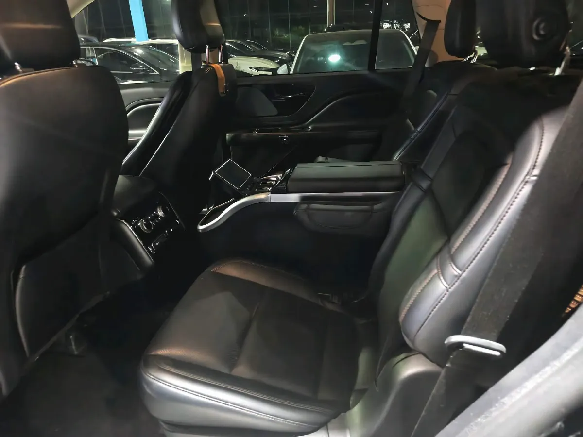 2022 Lincoln Aviator 3.0T 355HP V6 10AT,autocango,china used car exporter,china ev exporter,chinese used car exporter,chinese used ev exporter