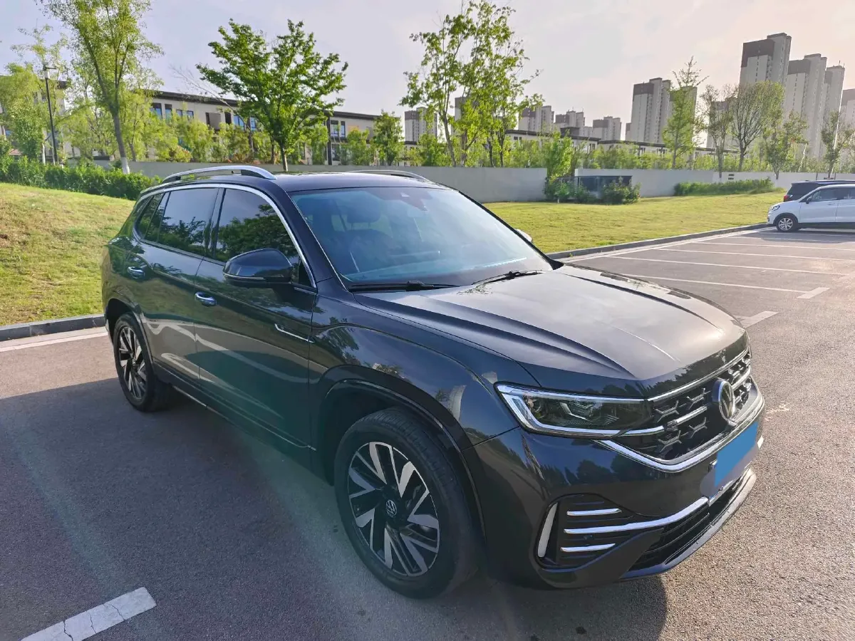 2024 Volkswagen Tayron 2.0T 186HP L4 7DCT,autocango,china used car exporter,china ev exporter,chinese used car exporter,chinese used ev exporter