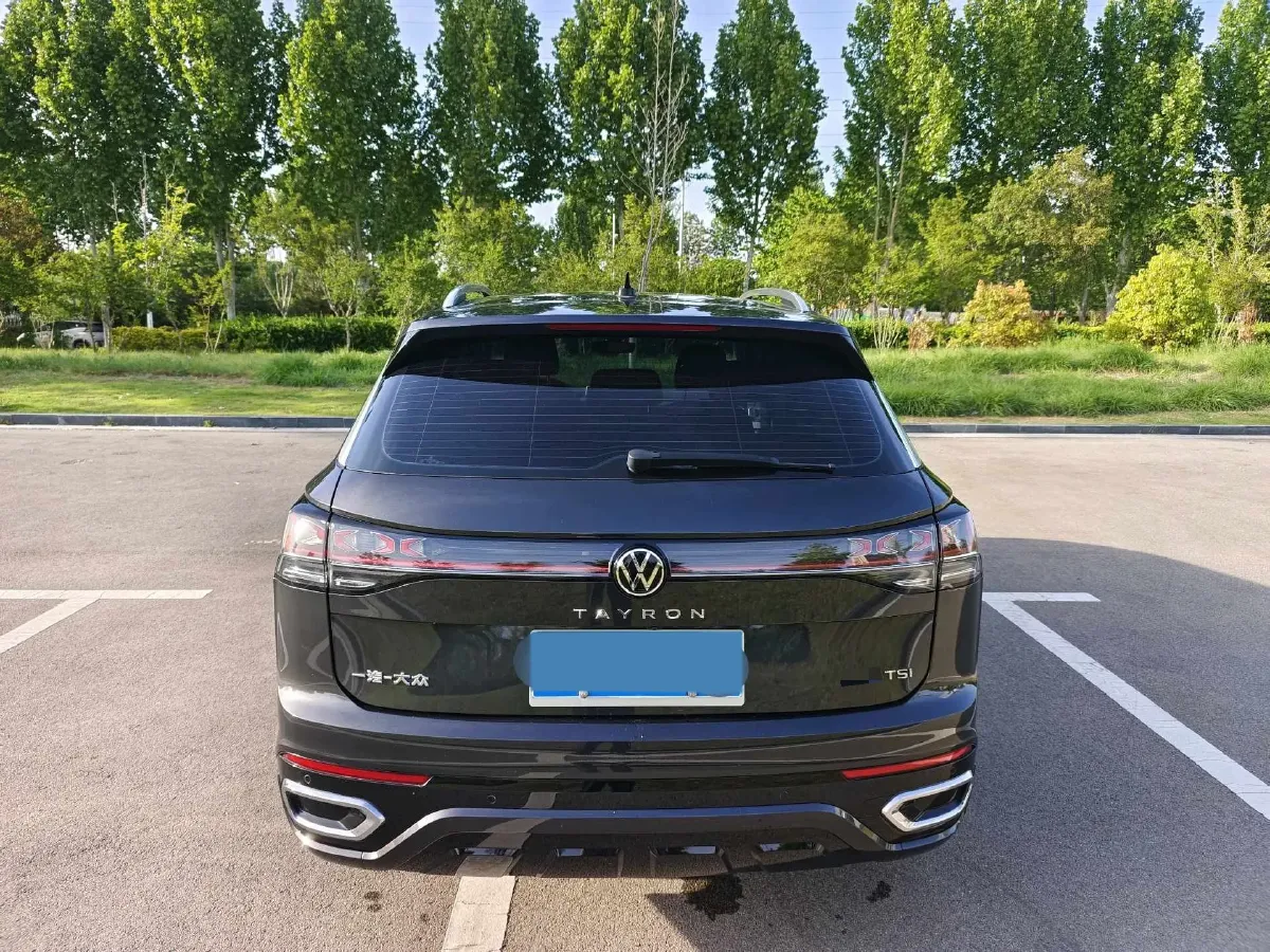 2024 Volkswagen Tayron 2.0T 186HP L4 7DCT,autocango,china used car exporter,china ev exporter,chinese used car exporter,chinese used ev exporter