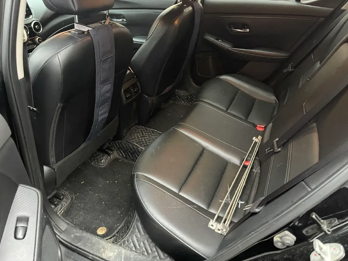 2021 Nissan Sylphy 1.6L 135HP L4 CVT,autocango,china used car exporter,china ev exporter,chinese used car exporter,chinese used ev exporter