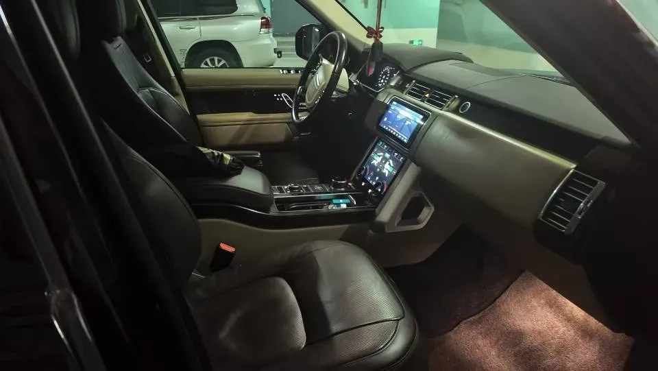 2021 Land Rover Range Rover 3.0T 360HP L6 8AT,autocango,china used car exporter,china ev exporter,chinese used car exporter,chinese used ev exporter