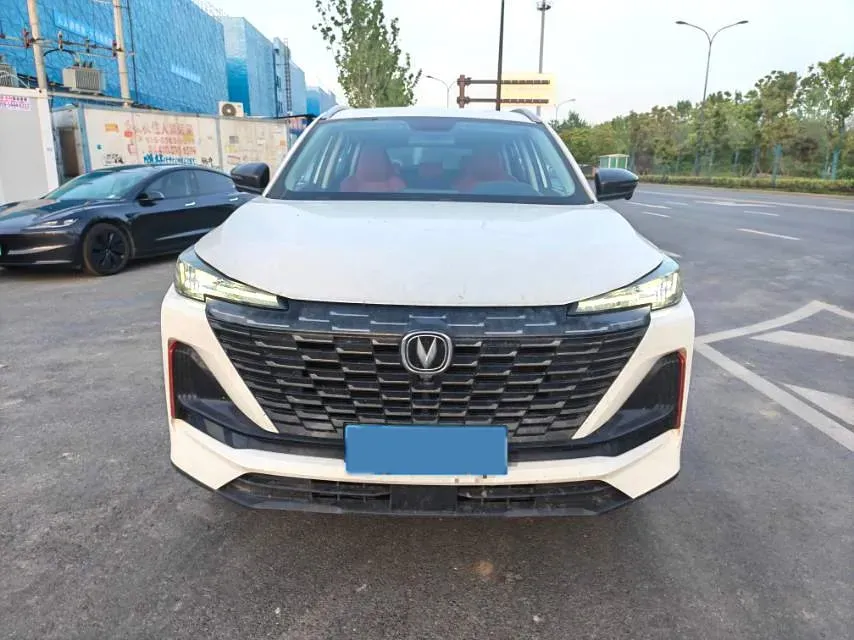 2022 ChangAn Oshan X7 Plus 1.5T 188HP L4 7DCT,autocango,china used car exporter,china ev exporter,chinese used car exporter,chinese used ev exporter