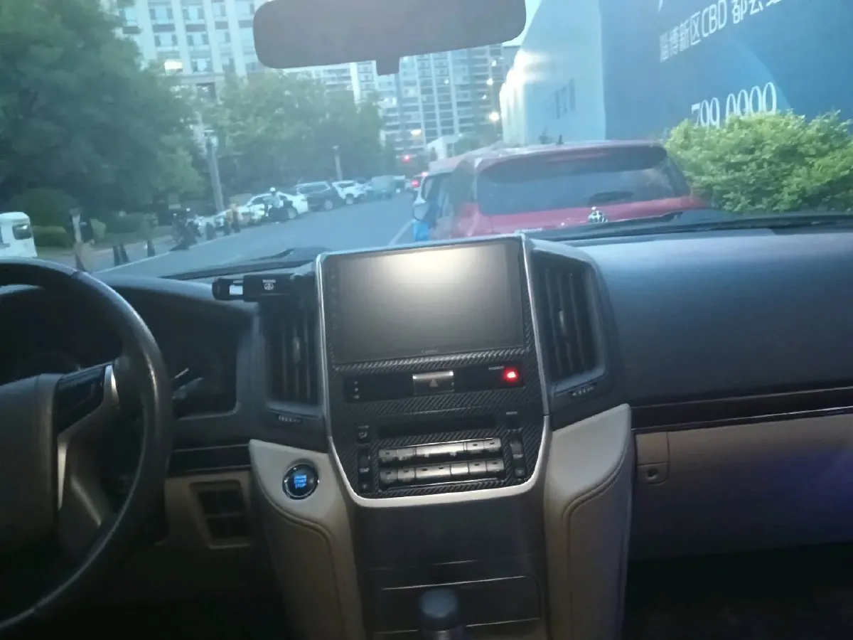 2016 Toyota Land Cruiser 4.0L 275HP V6 5AT,autocango,china used car exporter,china ev exporter,chinese used car exporter,chinese used ev exporter