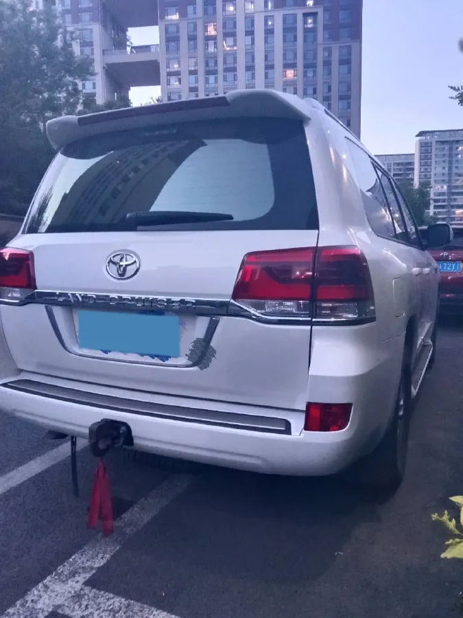 2016 Toyota Land Cruiser 4.0L 275HP V6 5AT,autocango,china used car exporter,china ev exporter,chinese used car exporter,chinese used ev exporter