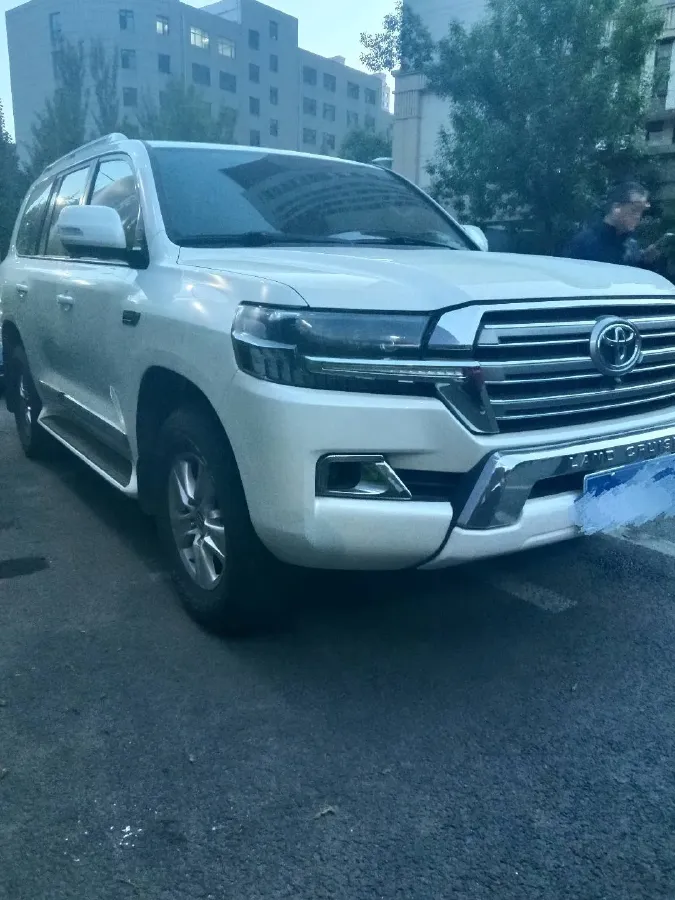 2016 Toyota Land Cruiser 4.0L 275HP V6 5AT,autocango,china used car exporter,china ev exporter,chinese used car exporter,chinese used ev exporter