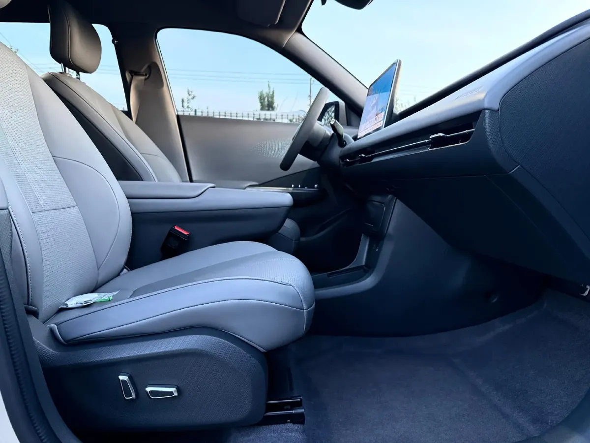 2025 DongFeng Nammi 06 BEV,autocango,china used car exporter,china ev exporter,chinese used car exporter,chinese used ev exporter