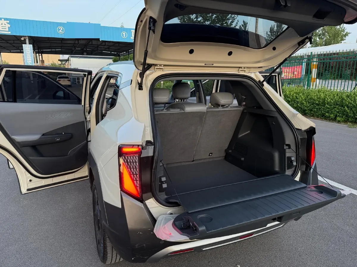 2025 DongFeng Nammi 06 BEV,autocango,china used car exporter,china ev exporter,chinese used car exporter,chinese used ev exporter