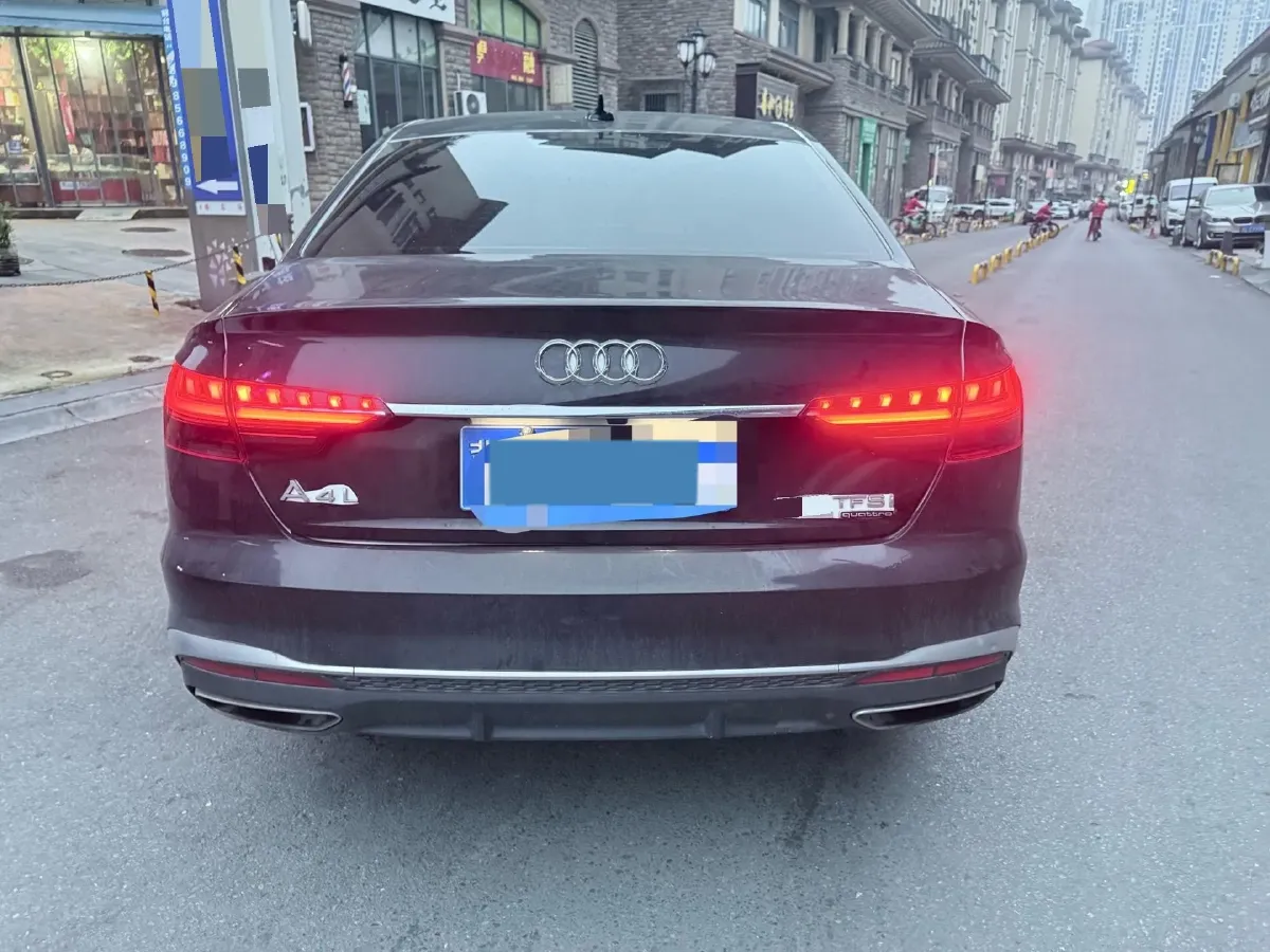 2020 Audi A4L 2.0T 190HP L4 7DCT,autocango,china used car exporter,china ev exporter,chinese used car exporter,chinese used ev exporter