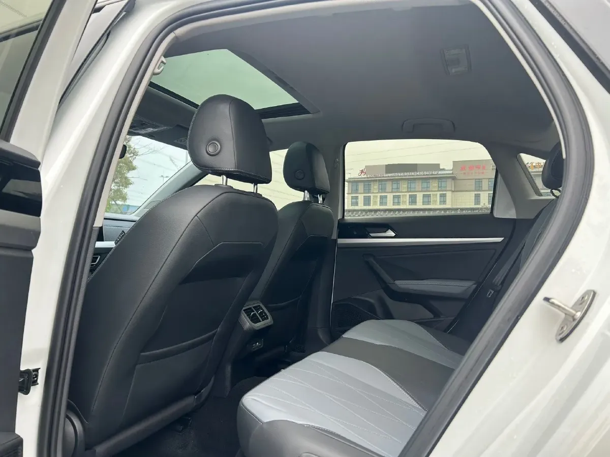 2023 Volkswagen Lavida 1.5L 110HP L4 6AT,autocango,china used car exporter,china ev exporter,chinese used car exporter,chinese used ev exporter