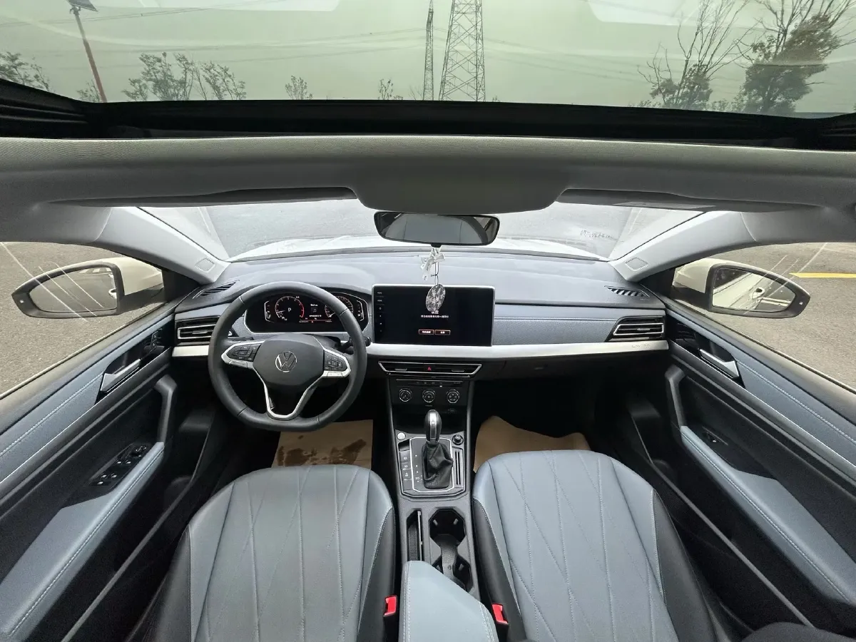 2023 Volkswagen Lavida 1.5L 110HP L4 6AT,autocango,china used car exporter,china ev exporter,chinese used car exporter,chinese used ev exporter