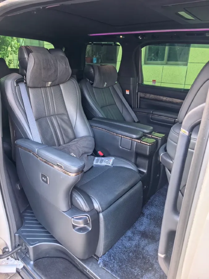 2021 Toyota Vellfire 2.5L 117HP L4 E-CVT Hybrid,autocango,china used car exporter,china ev exporter,chinese used car exporter,chinese used ev exporter