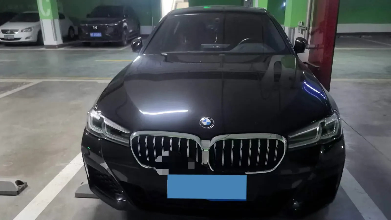 2021 BMW 5 Series 2.0T 252HP L4 8AT,autocango,china used car exporter,china ev exporter,chinese used car exporter,chinese used ev exporter