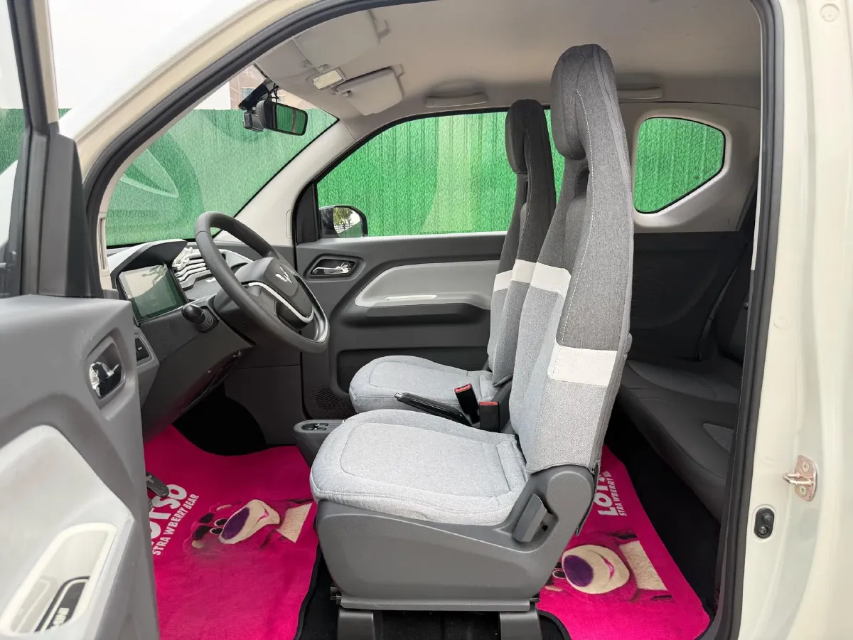 2021 WuLing HongGuang MINI EV BEV 9.3KWH,autocango,china used car exporter,china ev exporter,chinese used car exporter,chinese used ev exporter