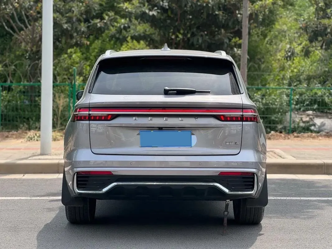 2024 Geely Monjaro 2.0T 238HP L4 8AT,autocango,china used car exporter,china ev exporter,chinese used car exporter,chinese used ev exporter