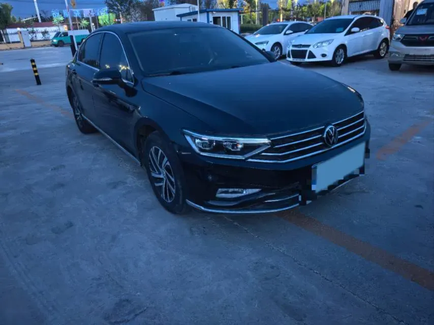 2020 Volkswagen Magotan 1.4T 150HP L4 7DCT,autocango,china used car exporter,china ev exporter,chinese used car exporter,chinese used ev exporter