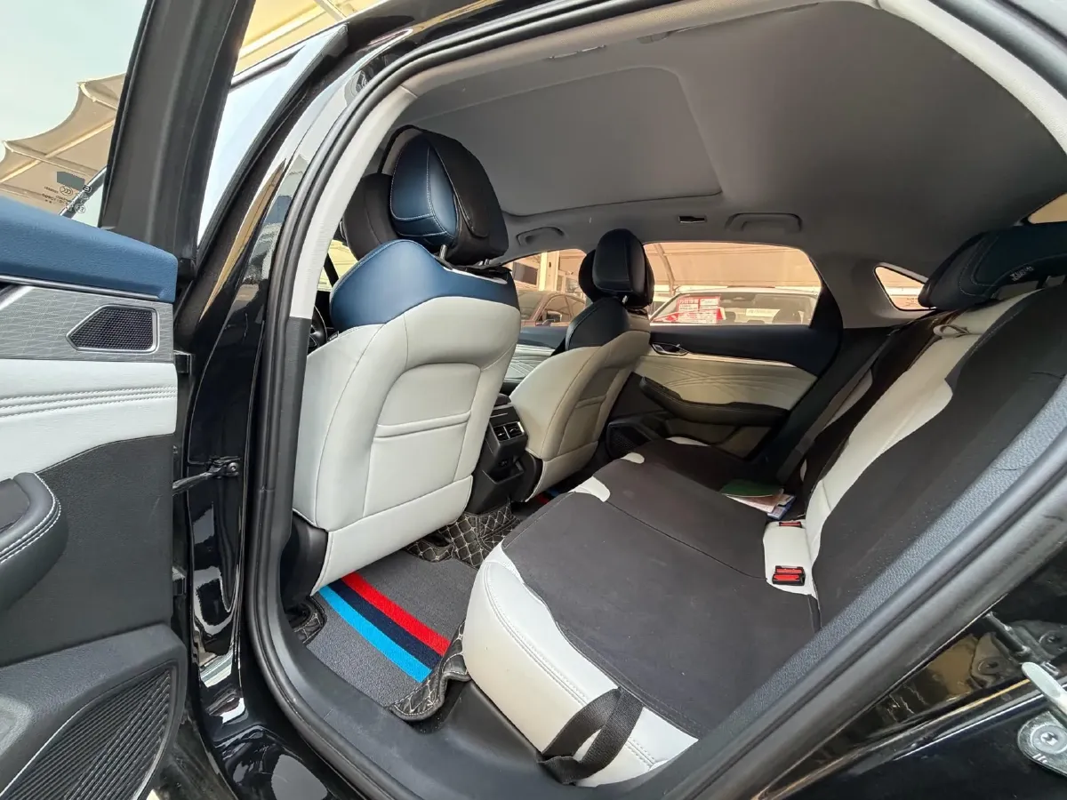 2023 Geely Preface 2.0T 190HP L4 7DCT,autocango,china used car exporter,china ev exporter,chinese used car exporter,chinese used ev exporter