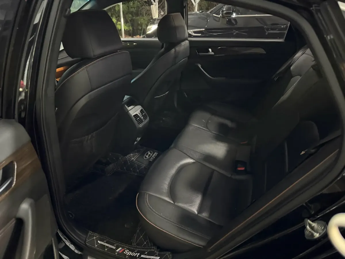 2018 Hyundai Sonata 1.6T 180HP L4 7DCT,autocango,china used car exporter,china ev exporter,chinese used car exporter,chinese used ev exporter