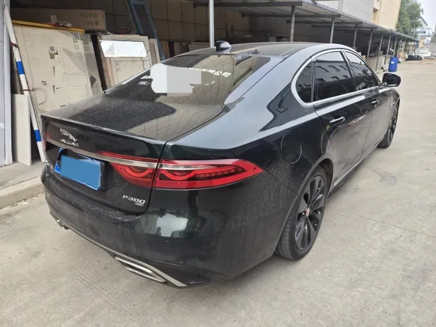 2022 Jaguar XFL 2.0T 300HP L4 8AT,autocango,china used car exporter,china ev exporter,chinese used car exporter,chinese used ev exporter
