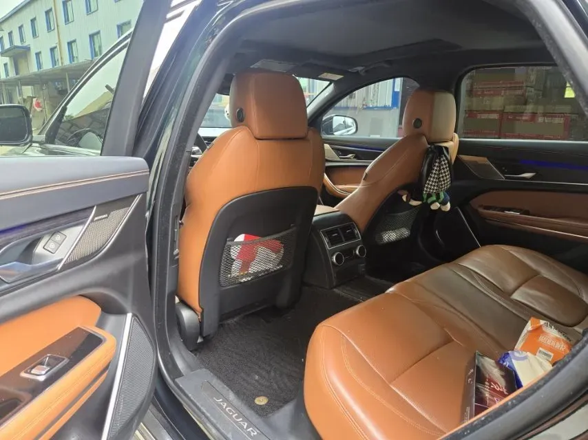2022 Jaguar XFL 2.0T 300HP L4 8AT,autocango,china used car exporter,china ev exporter,chinese used car exporter,chinese used ev exporter
