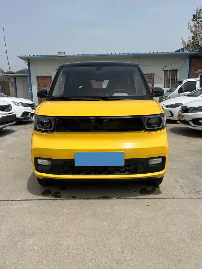 2021 WuLing HongGuang MINI EV BEV 13.9KWH,autocango,china used car exporter,china ev exporter,chinese used car exporter,chinese used ev exporter