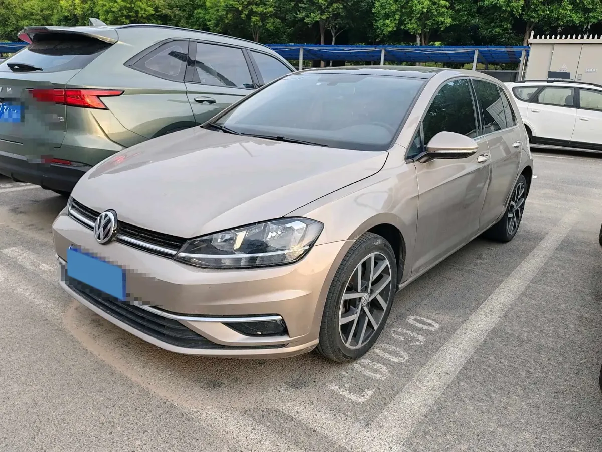 2018 Volkswagen Golf 1.4T 131HP L4 7DCT,autocango,china used car exporter,china ev exporter,chinese used car exporter,chinese used ev exporter