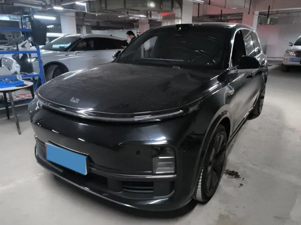 2022 Li L9 Range Extended 154HP REEV 42.6KWH,autocango,china used car exporter,china ev exporter,chinese used car exporter,chinese used ev exporter