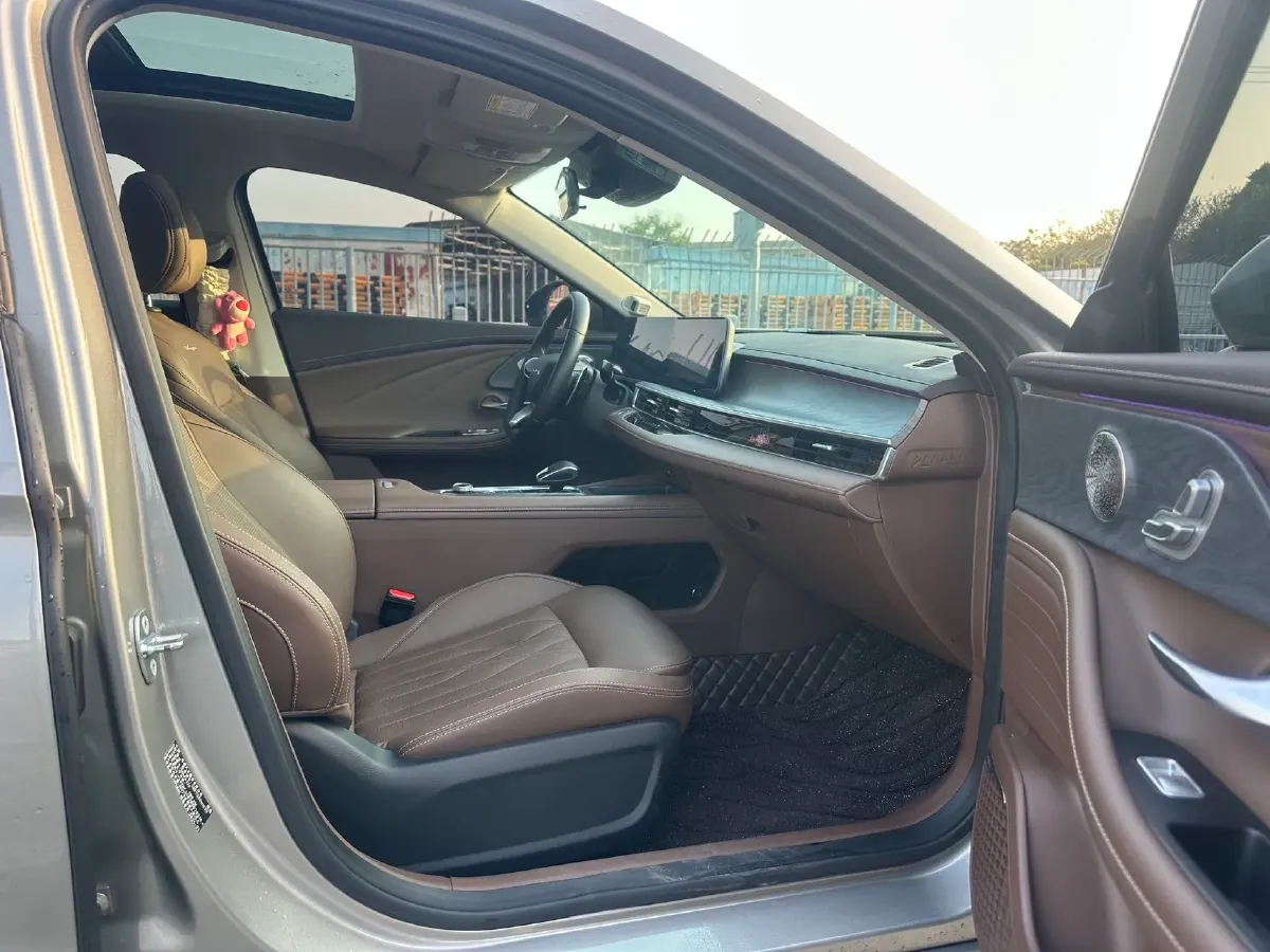 2024 Chery Arrizo 8 2.0T 254HP L4 7DCT,autocango,china used car exporter,china ev exporter,chinese used car exporter,chinese used ev exporter