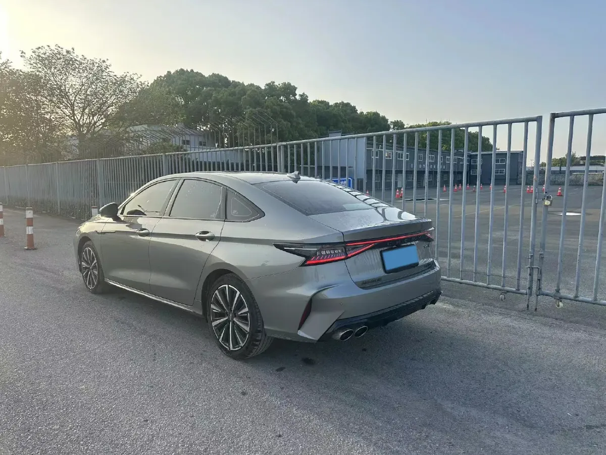 2024 Chery Arrizo 8 2.0T 254HP L4 7DCT,autocango,china used car exporter,china ev exporter,chinese used car exporter,chinese used ev exporter