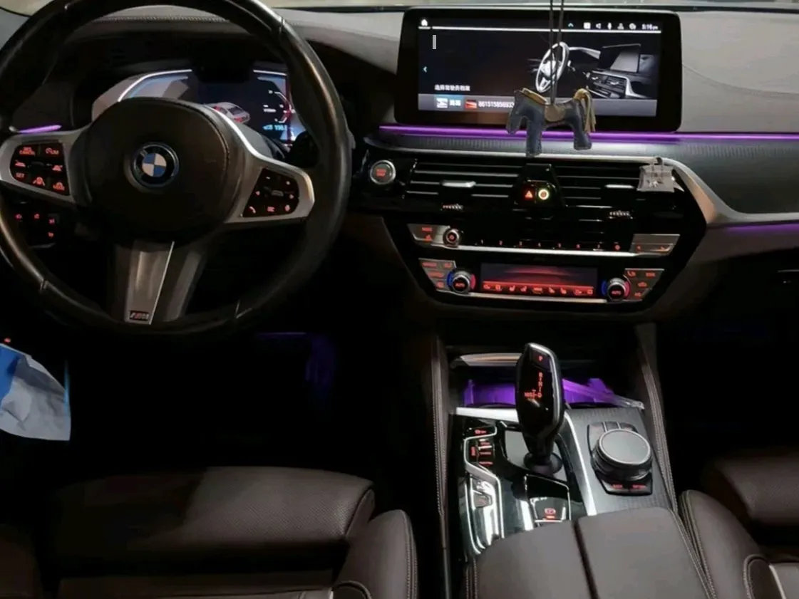 2022 BMW 5 Series 2.0T 184HP L4 8AT PHEV 17.7KWH,autocango,china used car exporter,china ev exporter,chinese used car exporter,chinese used ev exporter