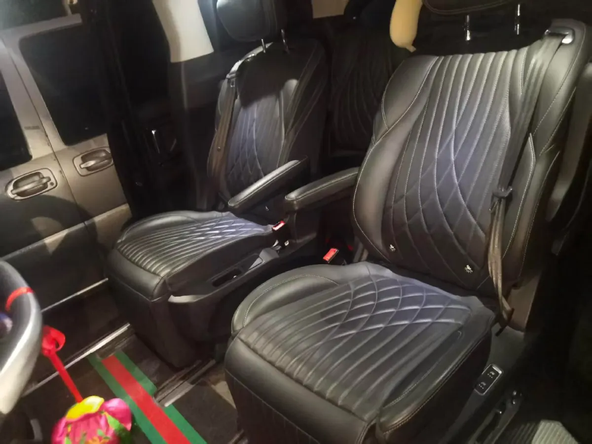 2022 MAXUS G90 2.0T 234HP L4 8AT,autocango,china used car exporter,china ev exporter,chinese used car exporter,chinese used ev exporter