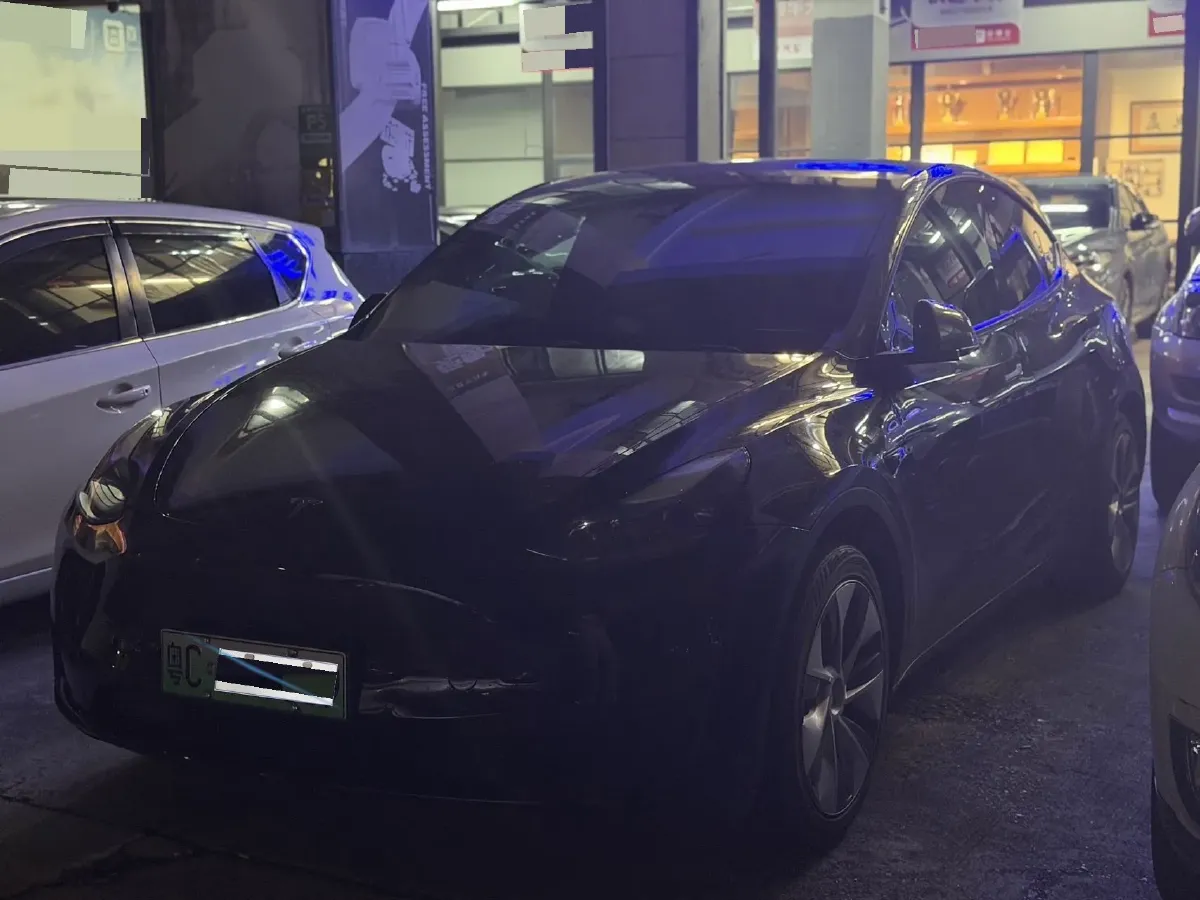 2022 Tesla Model Y BEV 60KWH,autocango,china used car exporter,china ev exporter,chinese used car exporter,chinese used ev exporter