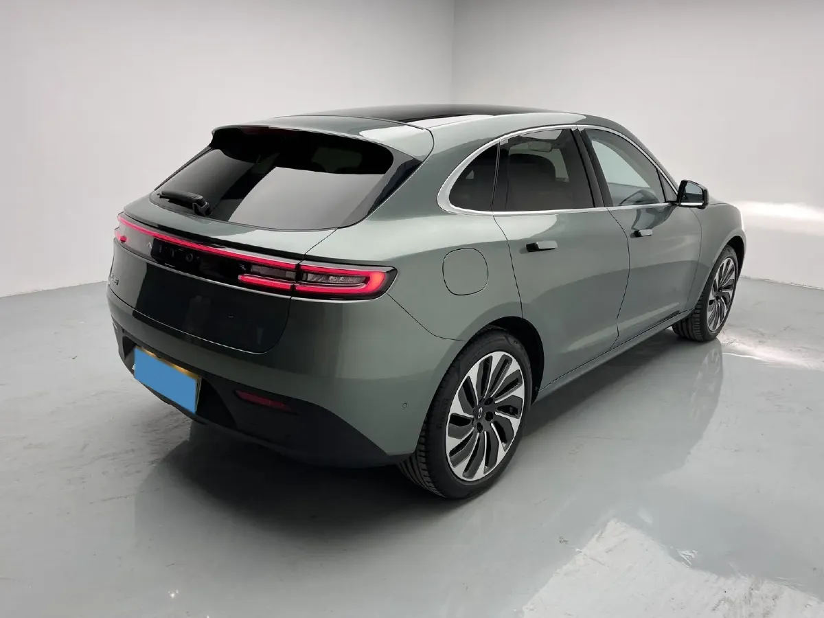2022 AITO AITO M5 Range Extended 125HP REEV 40KWH,autocango,china used car exporter,china ev exporter,chinese used car exporter,chinese used ev exporter