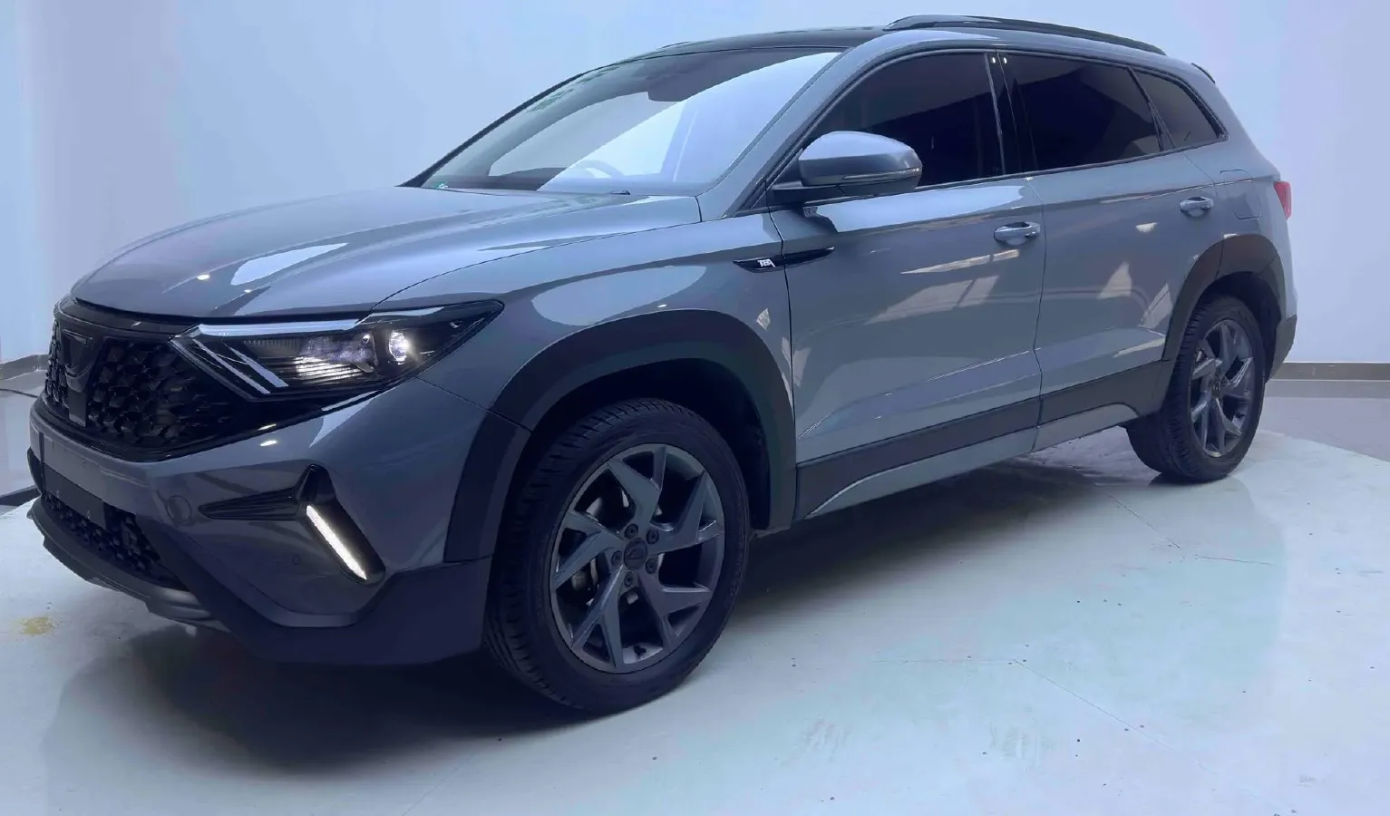 2023 Jetta VS7 1.4T 150HP L4 6AT,autocango,china used car exporter,china ev exporter,chinese used car exporter,chinese used ev exporter