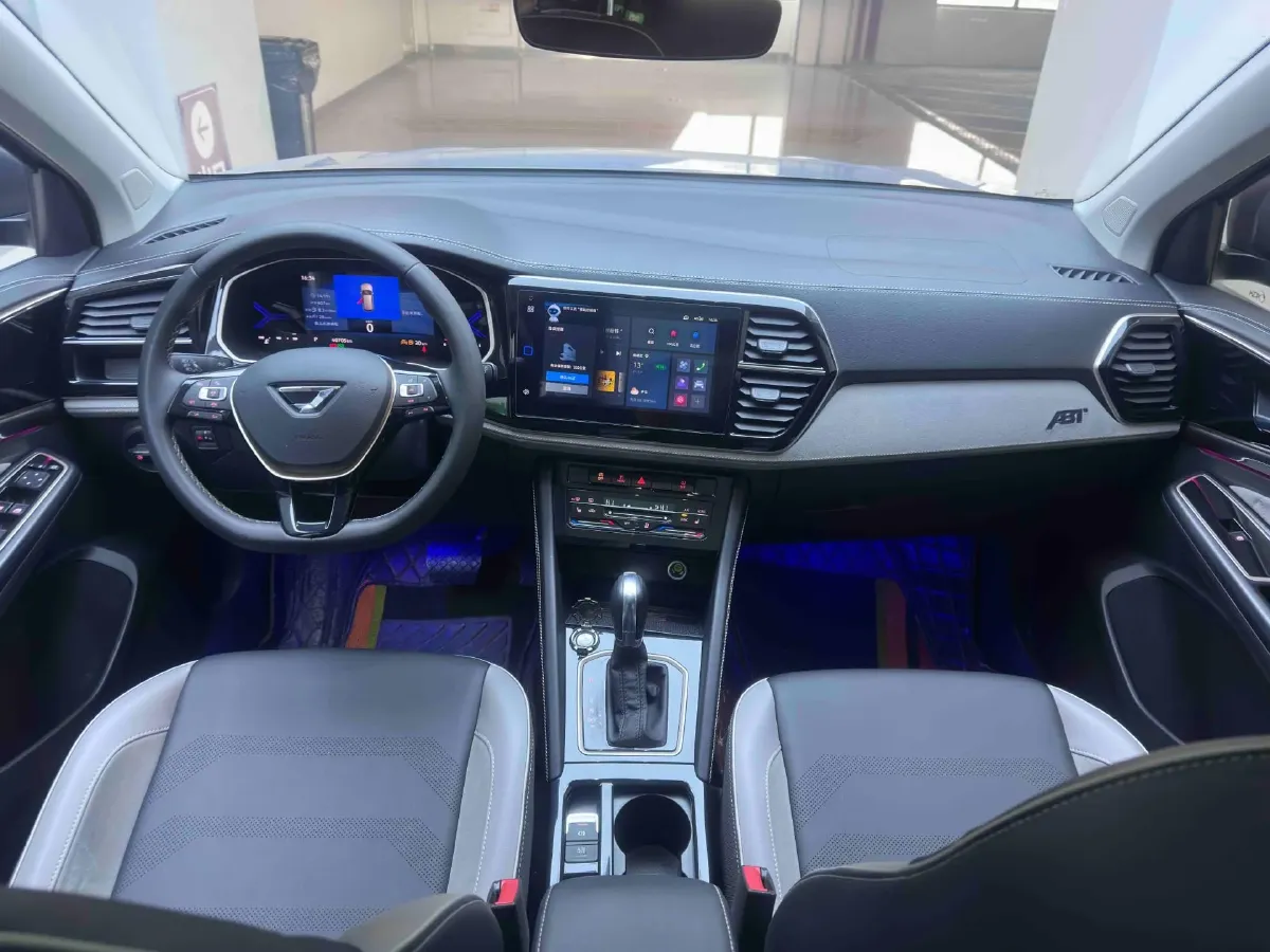 2023 Jetta VS7 1.4T 150HP L4 6AT,autocango,china used car exporter,china ev exporter,chinese used car exporter,chinese used ev exporter