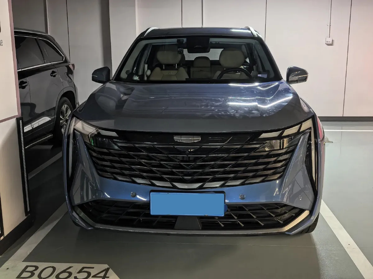 2023 Geely StarRay 1.5T 181HP L4 7DCT,autocango,china used car exporter,china ev exporter,chinese used car exporter,chinese used ev exporter