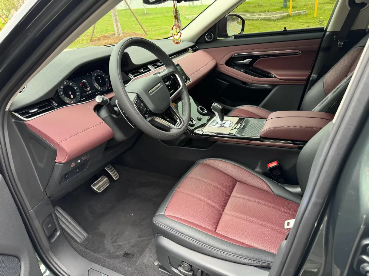 2023 Land Rover Range Rover Evoque 2.0T 249HP L4 9AT,autocango,china used car exporter,china ev exporter,chinese used car exporter,chinese used ev exporter