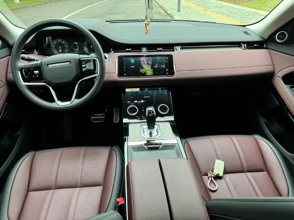 2023 Land Rover Range Rover Evoque 2.0T 249HP L4 9AT,autocango,china used car exporter,china ev exporter,chinese used car exporter,chinese used ev exporter