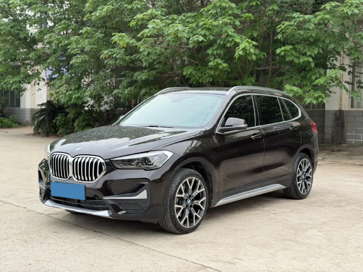 2020 BMW X1 2.0T 192HP L4 8AT,autocango,china used car exporter,china ev exporter,chinese used car exporter,chinese used ev exporter