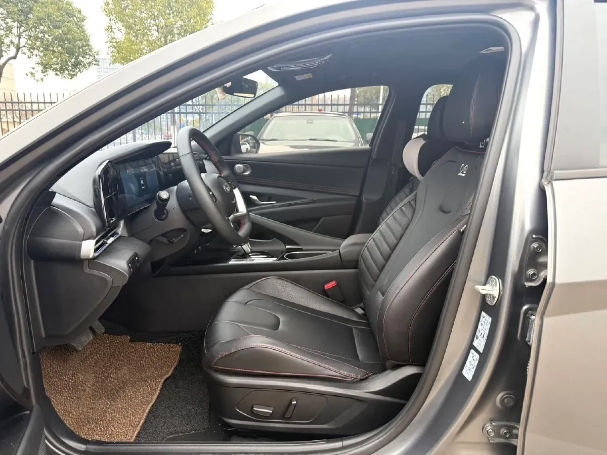 2022 Hyundai Elantra 1.5L 115HP L4 CVT,autocango,china used car exporter,china ev exporter,chinese used car exporter,chinese used ev exporter