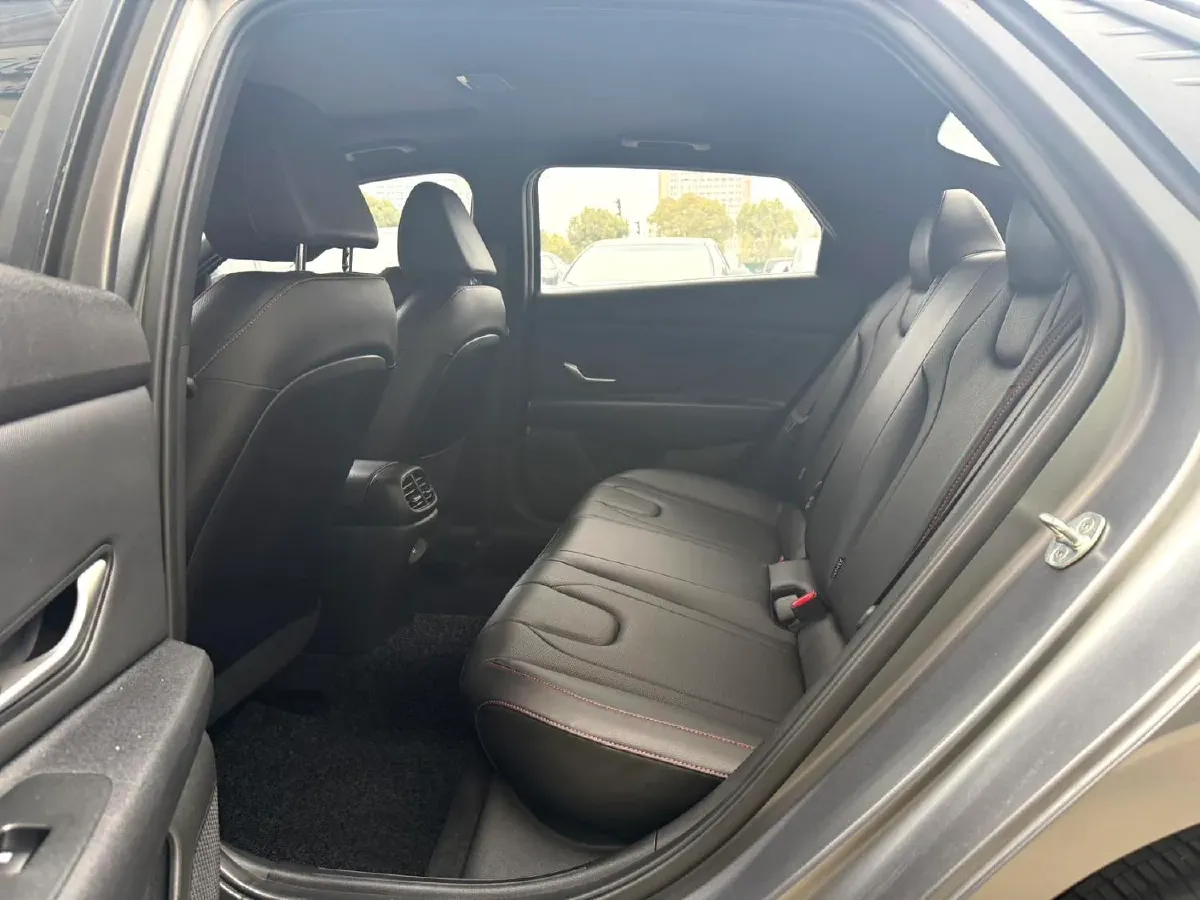 2022 Hyundai Elantra 1.5L 115HP L4 CVT,autocango,china used car exporter,china ev exporter,chinese used car exporter,chinese used ev exporter