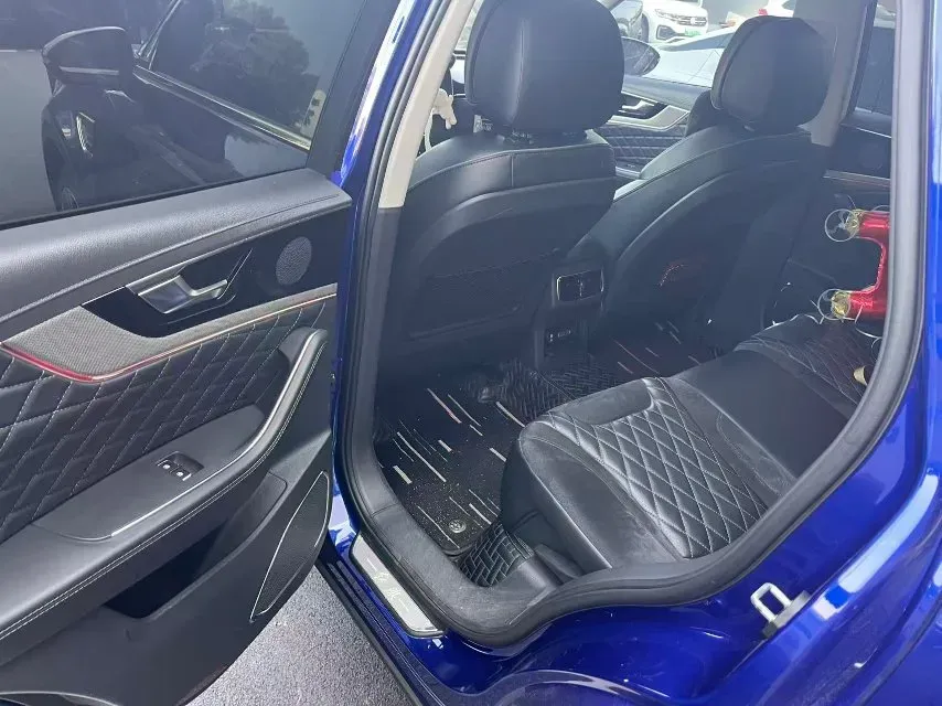 2019 HongQi HS5 2.0T 224HP L4 6AT,autocango,china used car exporter,china ev exporter,chinese used car exporter,chinese used ev exporter