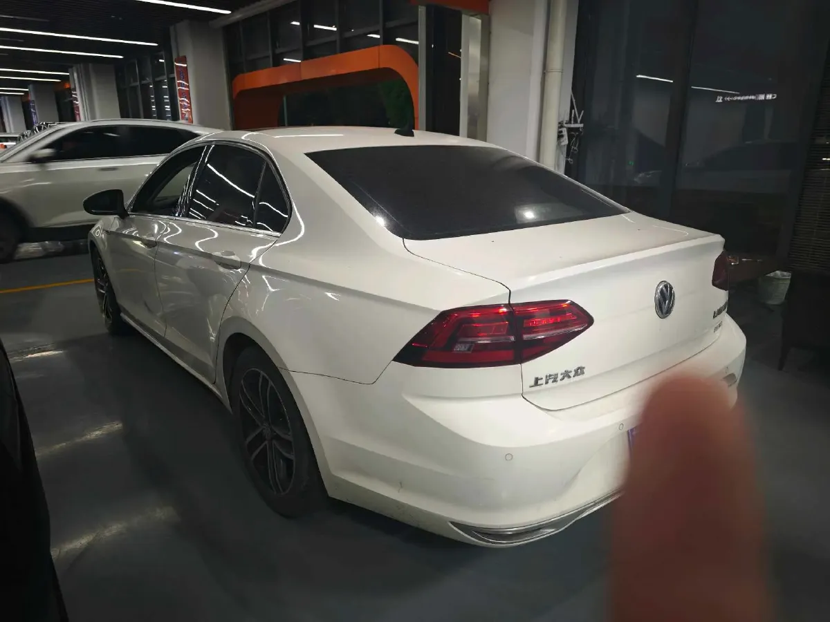 2021 Volkswagen Lamando 1.4T 150HP L4 7DCT,autocango,china used car exporter,china ev exporter,chinese used car exporter,chinese used ev exporter