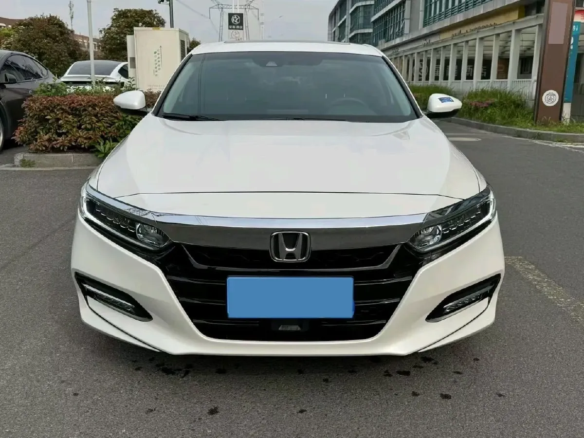 2018 Honda Accord 2.0L 146HP L4 E-CVT Hybrid,autocango,china used car exporter,china ev exporter,chinese used car exporter,chinese used ev exporter