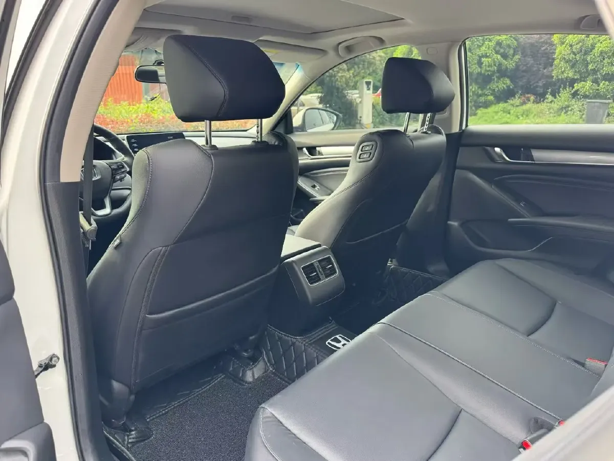 2018 Honda Accord 2.0L 146HP L4 E-CVT Hybrid,autocango,china used car exporter,china ev exporter,chinese used car exporter,chinese used ev exporter