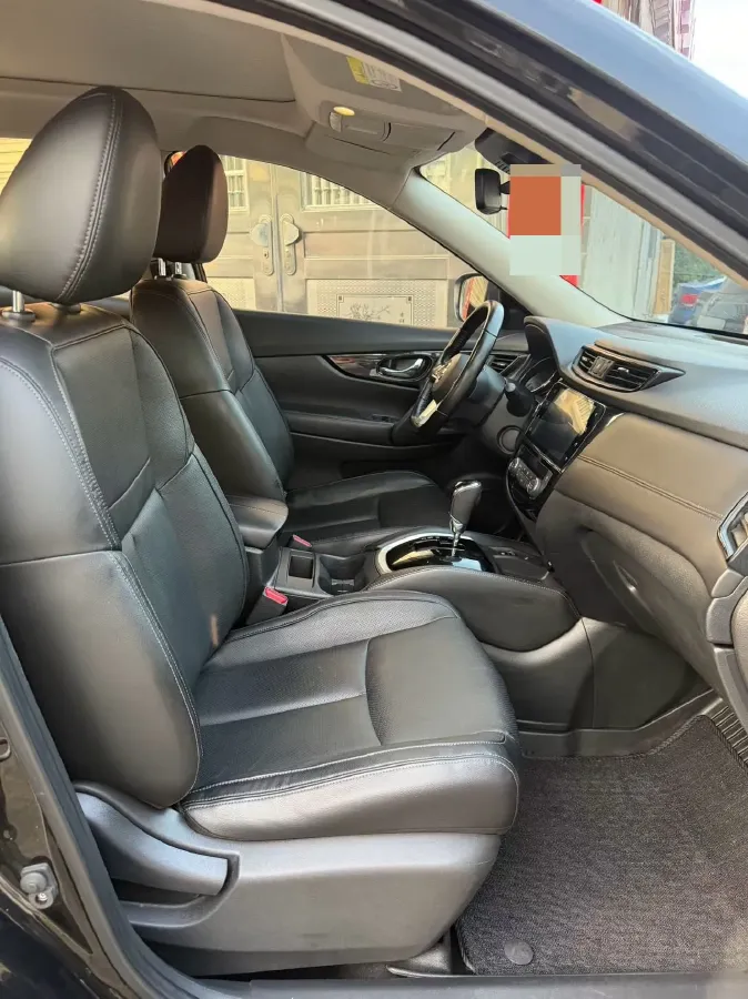 2021 Nissan X-Trail 2.0L 151HP L4 CVT,autocango,china used car exporter,china ev exporter,chinese used car exporter,chinese used ev exporter